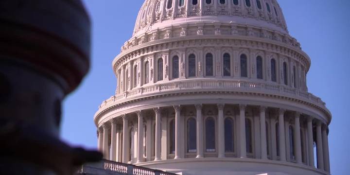 Senate rejects bills to pay federal workers during government shutdown