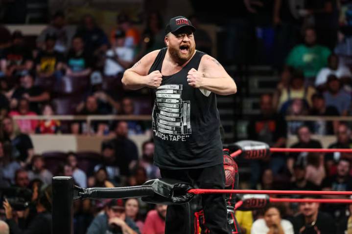 Paul Walter Hauser Slams WWE Over Ticket Prices: “You’re Getting Greedy and Ugly”