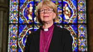 Una exenfermera, la primera mujer al frente de la Iglesia anglicana