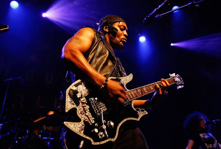 Remembering A Legend: 10 D’Angelo Songs That Shaped Neo