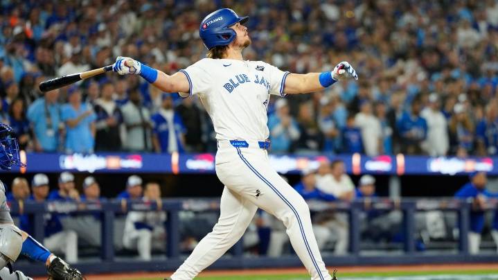 Barger, Varsho, Kirk lead homer barrage as Blue Jays rout Dodgers 11