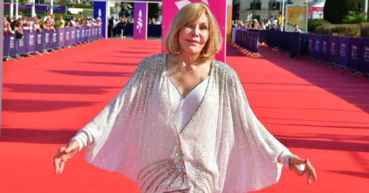 Kim Novak Fears Biopic As Producers Twist Narrative, Ready To Speak Out