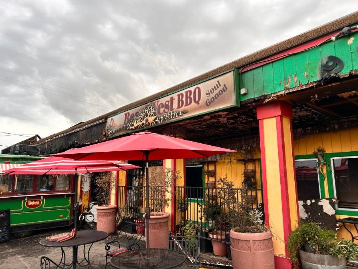 Fire causes major damage to North Highland restaurant and tattoo parlor