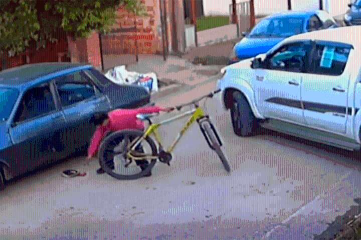 Encontró una billetera en Nogoyá, la levantó y realizó gastos con la tarjeta