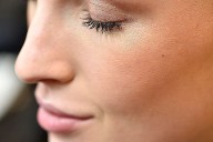 Las sombras de ojos con las que ha cambiado mi manera de maquillarme y que alaban los maquilladores porque no marcan las arrugas de los párpados