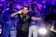 Christian Nodal sorprende con adelanto de una canción junto a Vicente Fernández