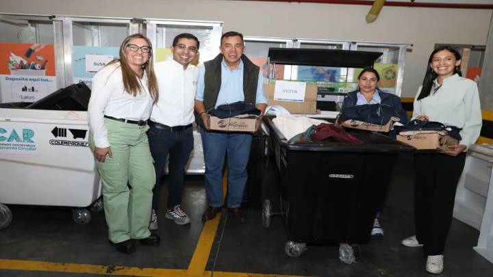 La CAR digna el oficio del reciclaje entregando 1.814 herramientas para la gestión integral de residuos en 54 municipios
