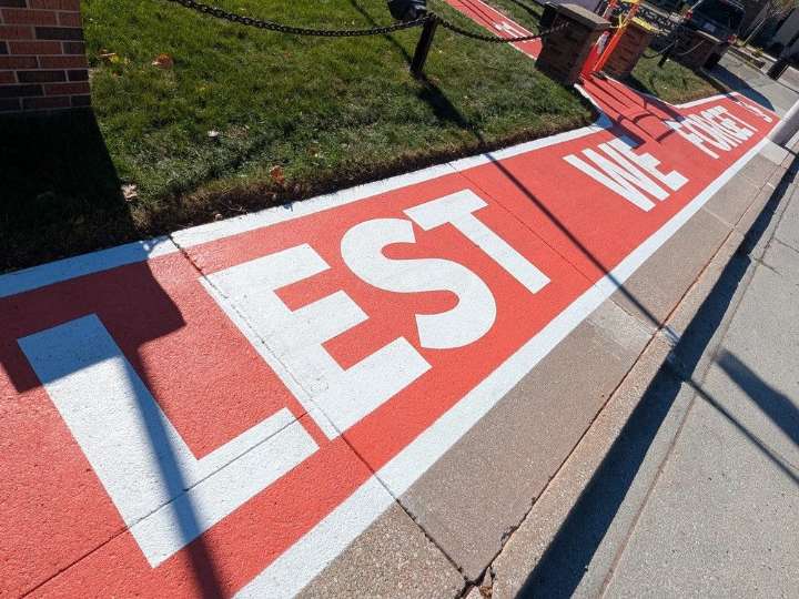'Lest we forget' — Commemorative sidewalk art honours Windsor veterans
