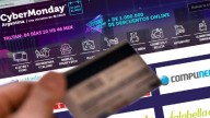 Últimas horas del CyberMonday: cómo comprar pasajes aéreos con descuentos y en cuotas