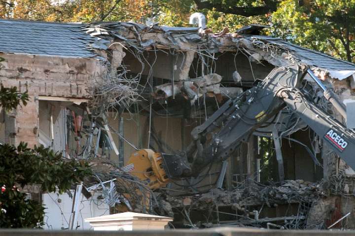 White House East Wing facade demolished for ballroom