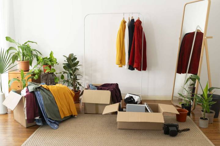 The "Second Sweep" Method for Decluttering Will Help You Get Rid of So Much More Stuff