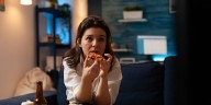 Cómo ayuda la hormona leptina a que el cerebro supere la ansiedad para comer, explorar y descansar