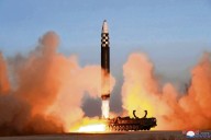 Norcorea prueba misil de crucero un día antes de la visita de Trump a Seúl