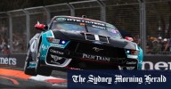 Gold Coast 500: Chaz Mostert dominates, Brodie Kostecki crashes, and photographers injured