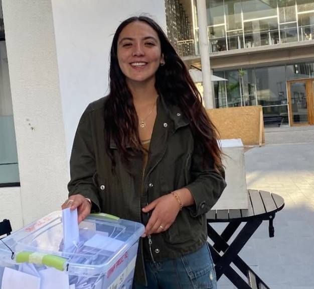NAU derrota al PS-PC y FA en la FEUC en medio de baja participación estudiantil