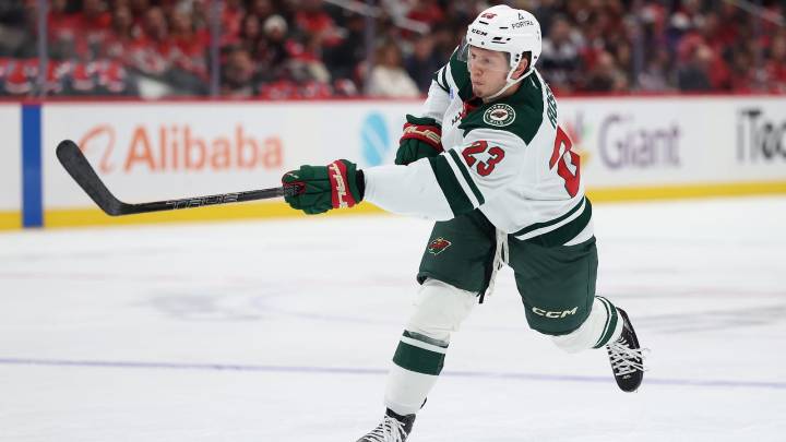 NHL Status Report: Rossi out for Wild, consecutive-games streak to end at 173