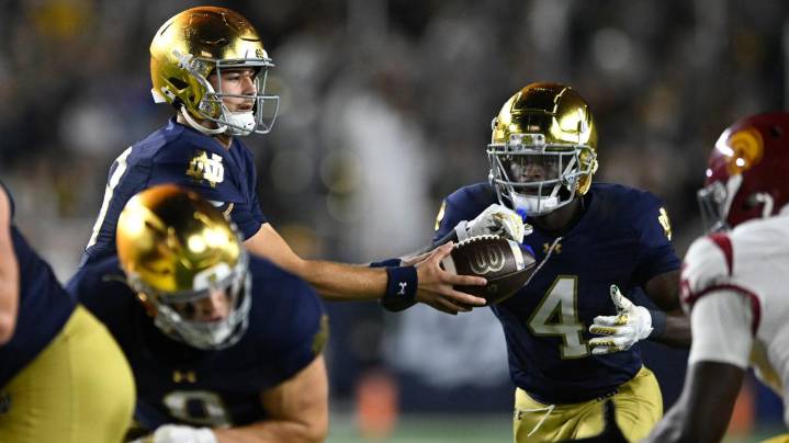 AP Player of the Week: Notre Dame's Jeremiyah Love ran for career
