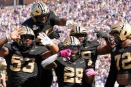 Diego Pavia accounts for 3 TDs to lead No. 17 Vanderbilt over No. 10 LSU, 31