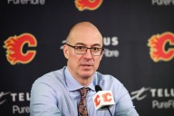 Flames head coach Ryan Huska inks 2