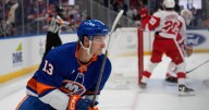 Islanders dominate Red Wings 7-2 behind Heineman's two goals