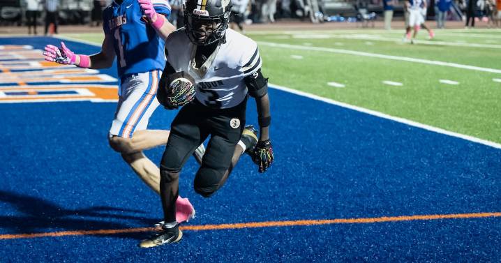 Calhoun takes step in title defense behind ‘explosive’ WR, QB’s ‘rocket’ arm