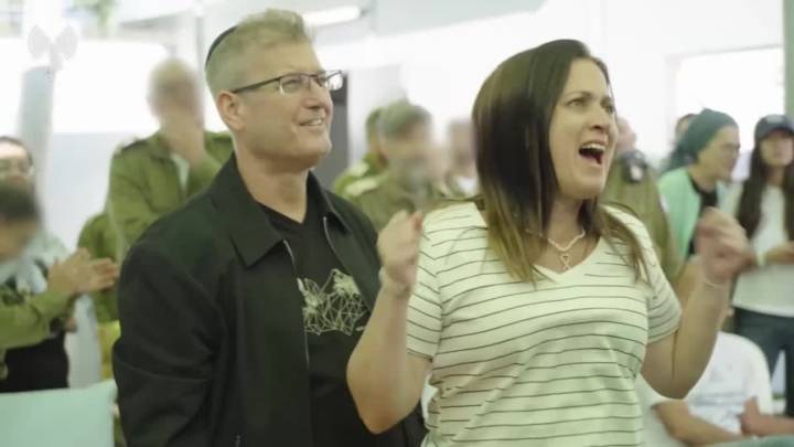 Tears and screams as family, friends see Israeli hostages released