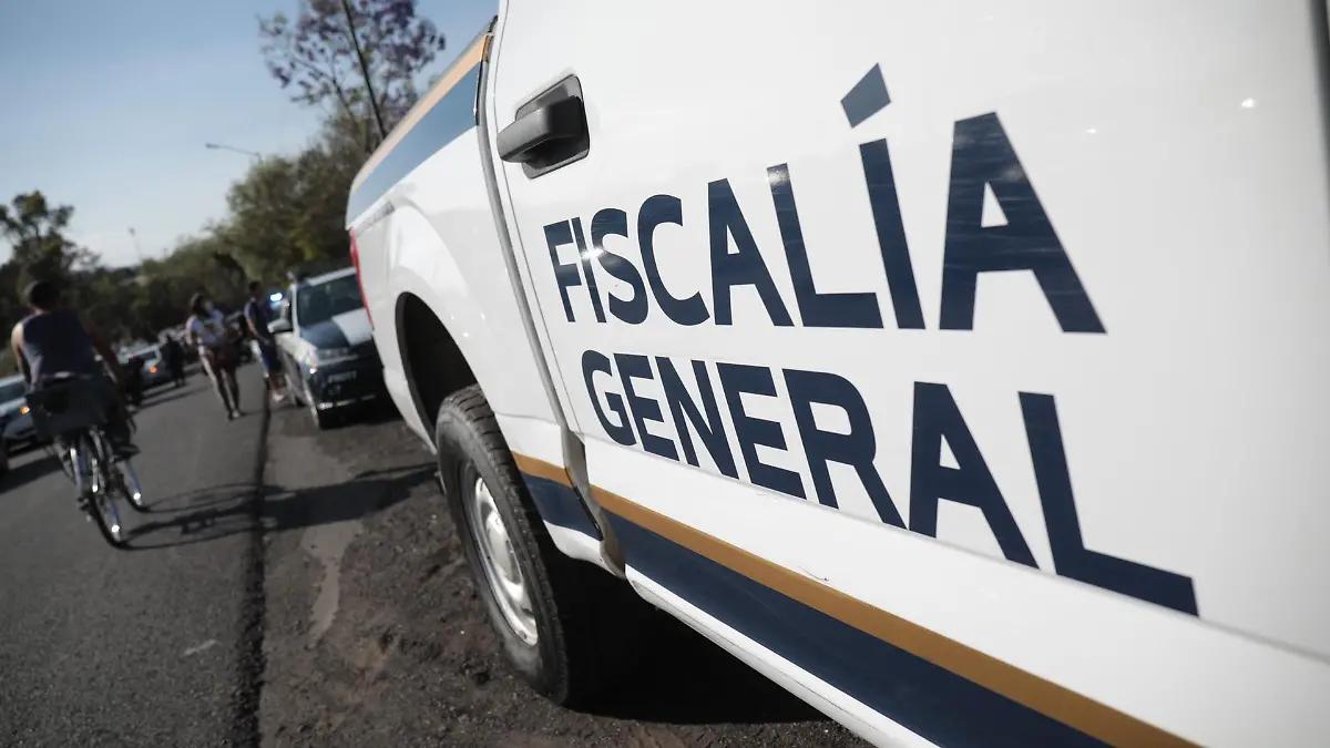 Comuneros de Ocumicho bloquean carretera Tangancícuaro