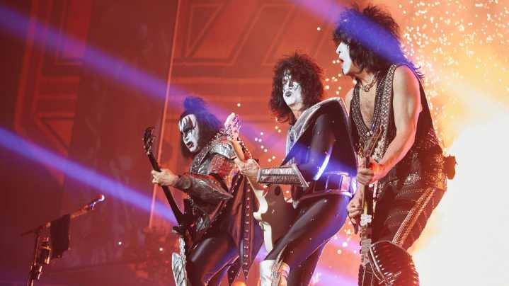 '70s Flop Songs That Turned Into Smash Hits