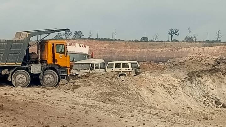 Women Among Several Workers Injured In Blast At Chhattisgarh Opencast Coal Mine, Management Negligence Alleged