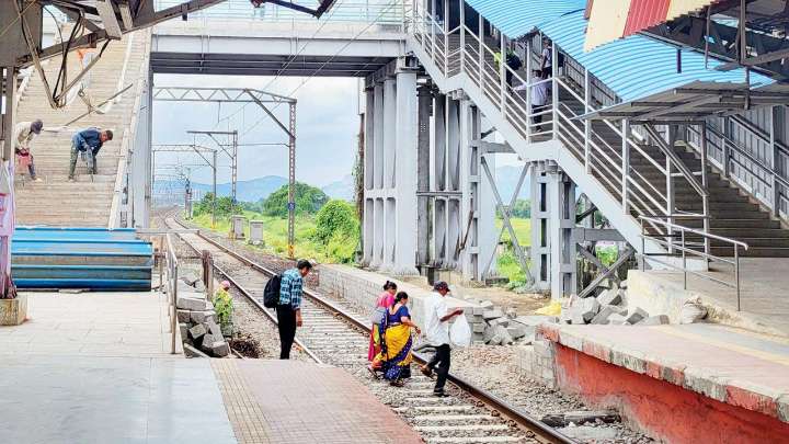 At Kopar station, new foot overbridge creates hurdle for 15