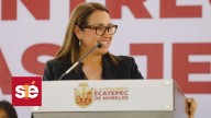 Azucena Cisneros impulsa becas para que más jóvenes lleguen a la universidad