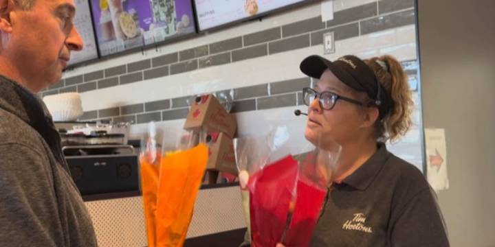 ‘Petal It Forward’: Canton florist gives away flowers