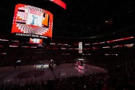 Panthers celebrate Stanley Cup win with banner ceremony, eye historic three