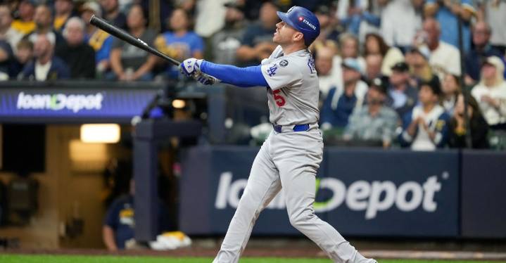Dodgers starting lineup in NLCS Game 2 vs. Brewers