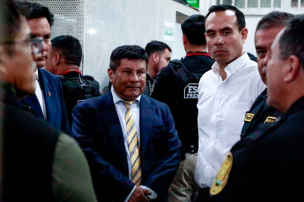 José Jerí lidera requisa en el penal Ancón I en su primera acción como presidente
