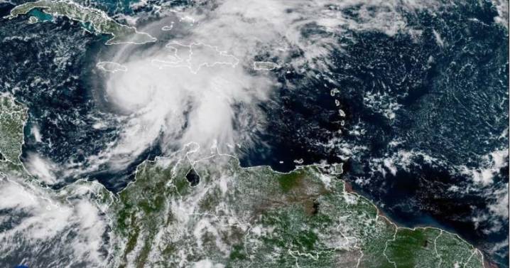 Hurricane Melissa Threatens Jamaica and Haiti with Catastrophic Flooding