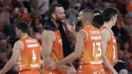 Valencia Basket arolla al Barça e ilusiona al Roig Arena (93