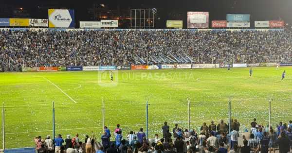 ¡El Gigante del Norte, repleto! El Albo empata con Temperley y sueña con el ascenso