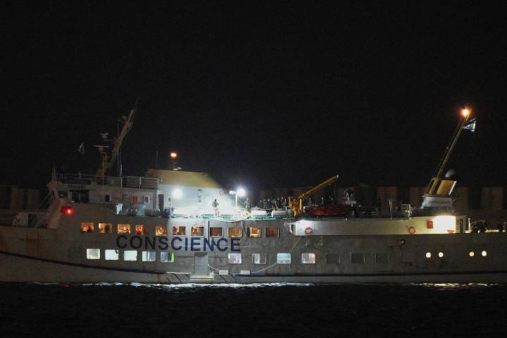 Three Canadians aboard flotilla bound for Gaza released from Israeli detention