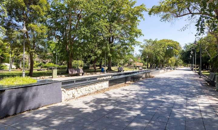Policía Municipal de San Juan investiga asalto en un parque