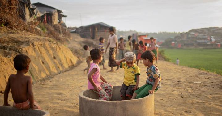With makeshift jump ropes and hide and seek, kids play to cope with crisis