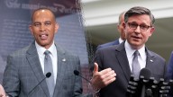 Republicans, Democrats trade blame over federal government shutdown