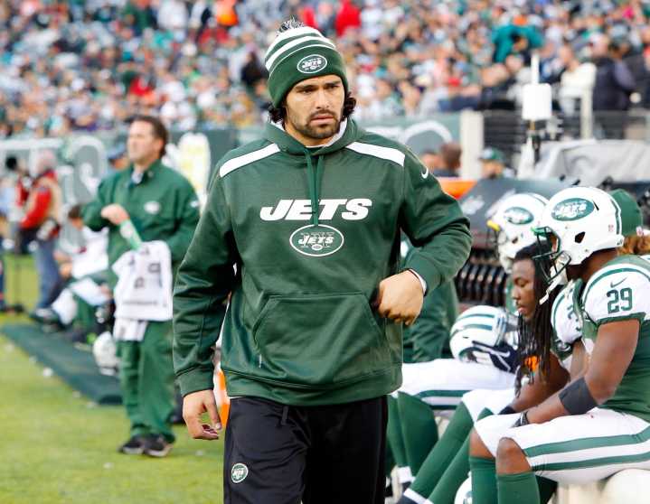 FBoy Island’s Benedict Polizzi Debuts Bloody Mark Sanchez Halloween Costume