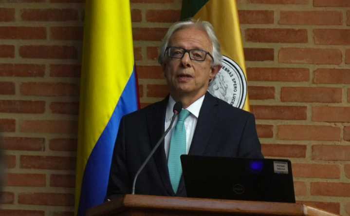 Colombia enfrenta doble desafío: inseguridad creciente y tensión con Estados Unidos