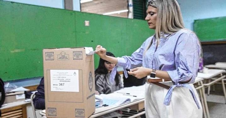 Nadia Márquez votó en Neuquén y habló sobre el ataque a Pablo Cervi: «Los estudios le dieron bien»