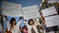 Los médicos madrileños advierten a Mónica García: "La profesión ha despertado y esto no va a parar"