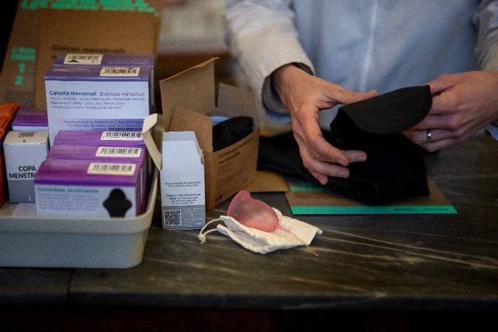 Presenta Copred guía para inclusión laboral en CDMX por menopausia y menstruación