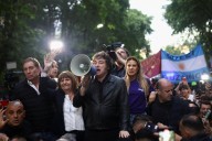 LLA y Fuerza Patria encaran la recta final de la campaña y disputan tres provincias que podrían torcer el resultado electoral