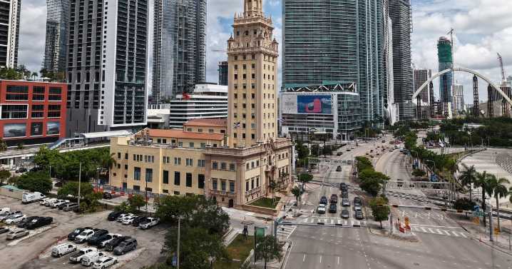 Florida judge halts transfer of downtown Miami land for Trump’s presidential library