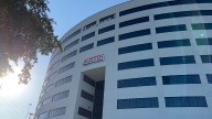 Becker Elementary parents voice concerns over Austin ISD closures